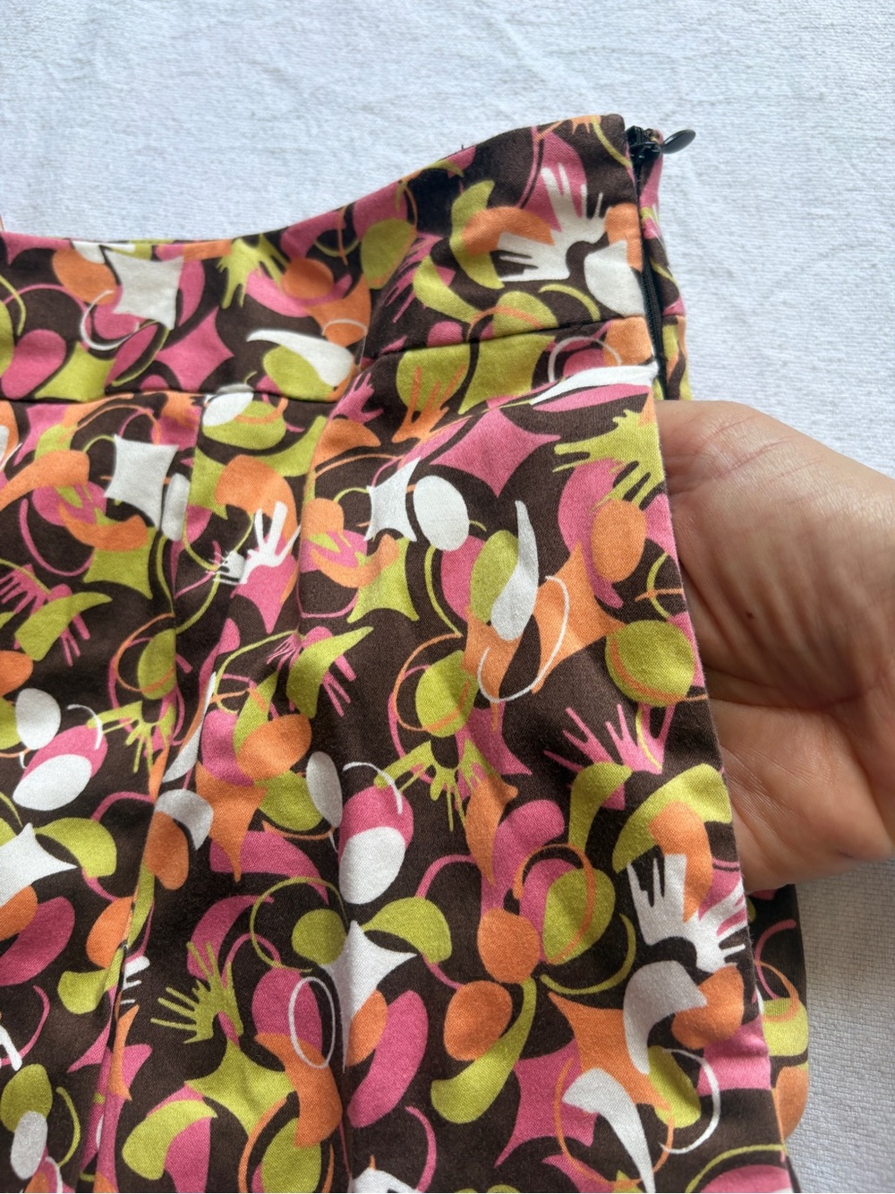 Liz Golf Floral Pleated Skater Skirt in Pink, Yellow & Brown SZ 12P, deportes - Picture 7 of 16